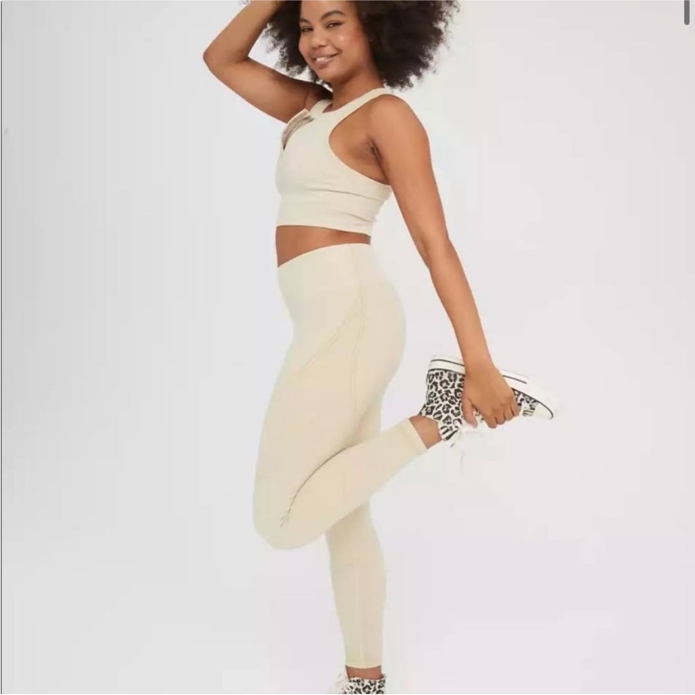 Offline by Aerie High Rise Seamless Ribbed 7/8 Leggings in Oat Small
